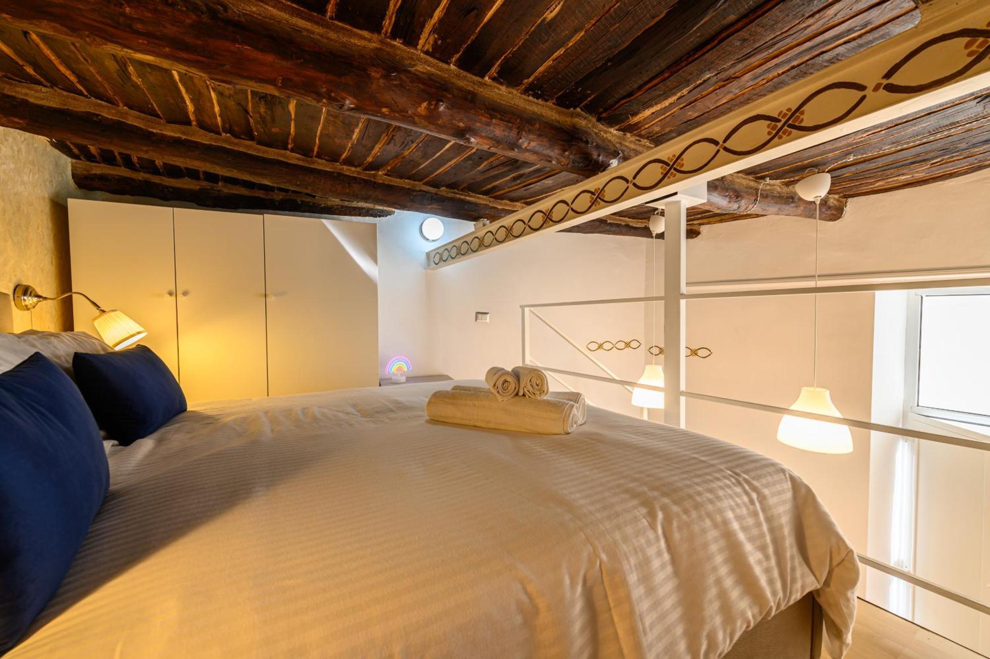 El Barrio In Bed Apartment Naples Luaran gambar