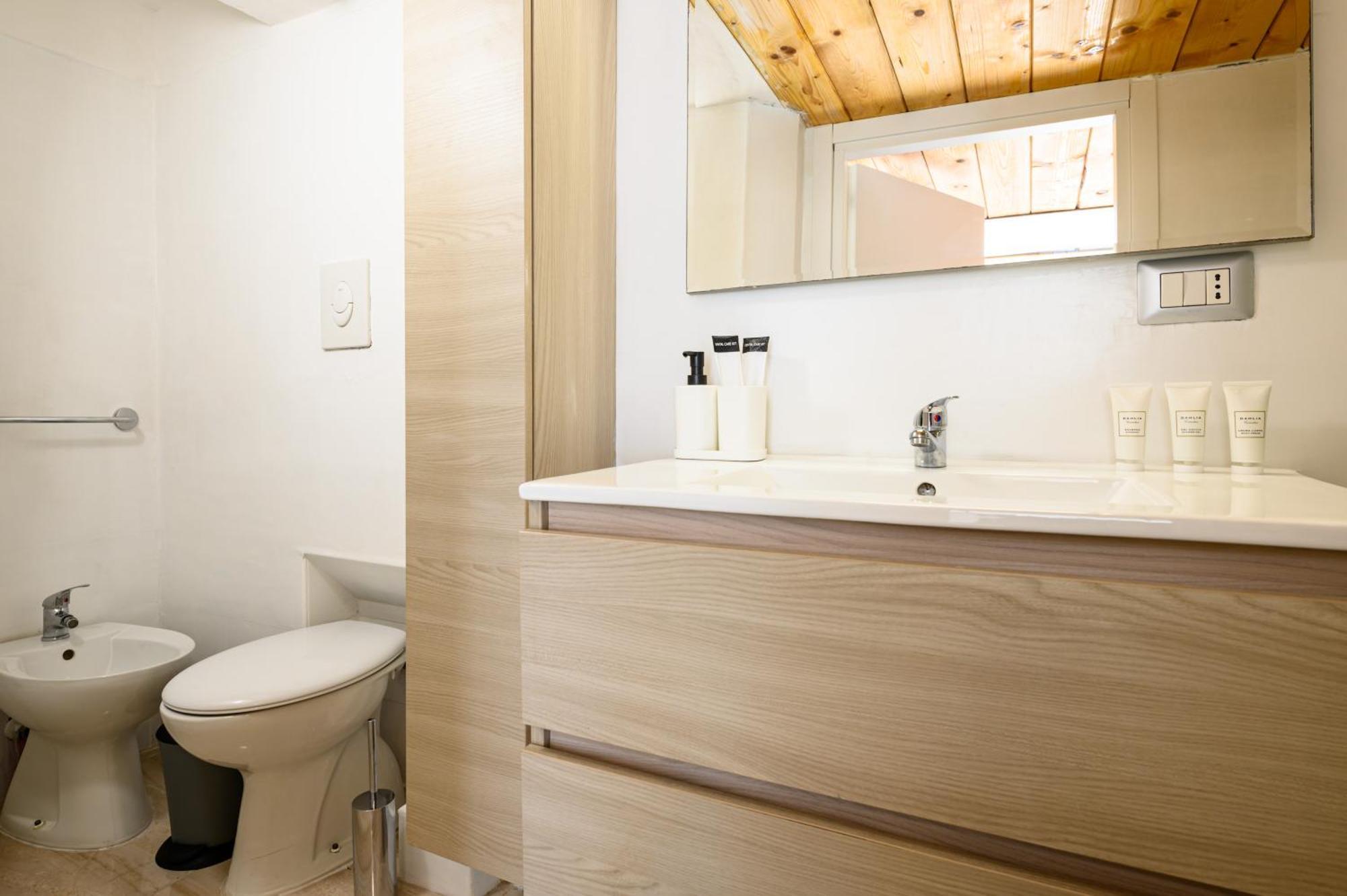 El Barrio In Bed Apartment Naples Luaran gambar